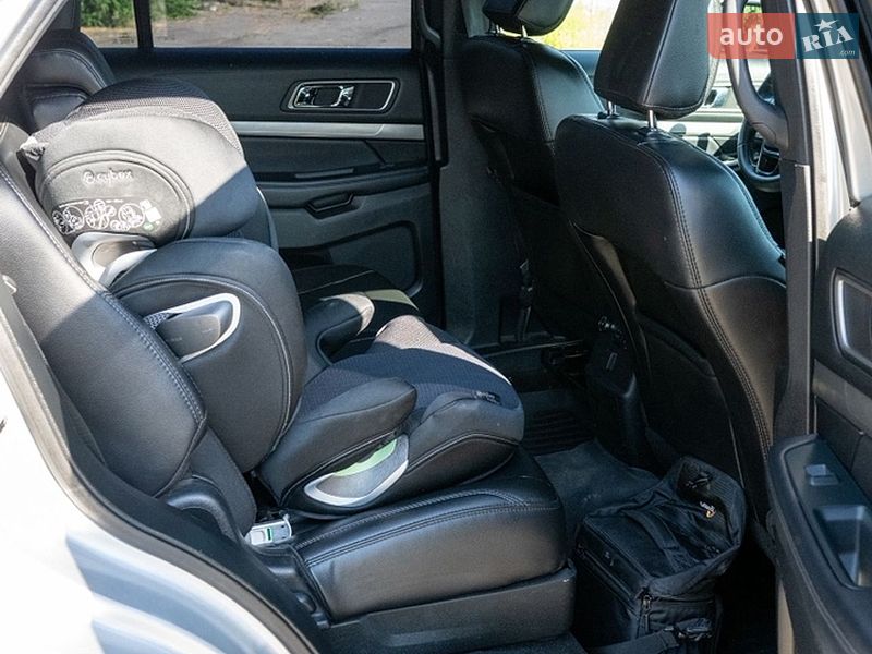 Внедорожник / Кроссовер Ford Explorer 2017 в Днепре