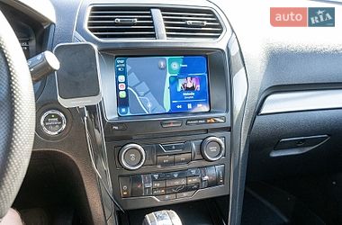 Внедорожник / Кроссовер Ford Explorer 2017 в Днепре