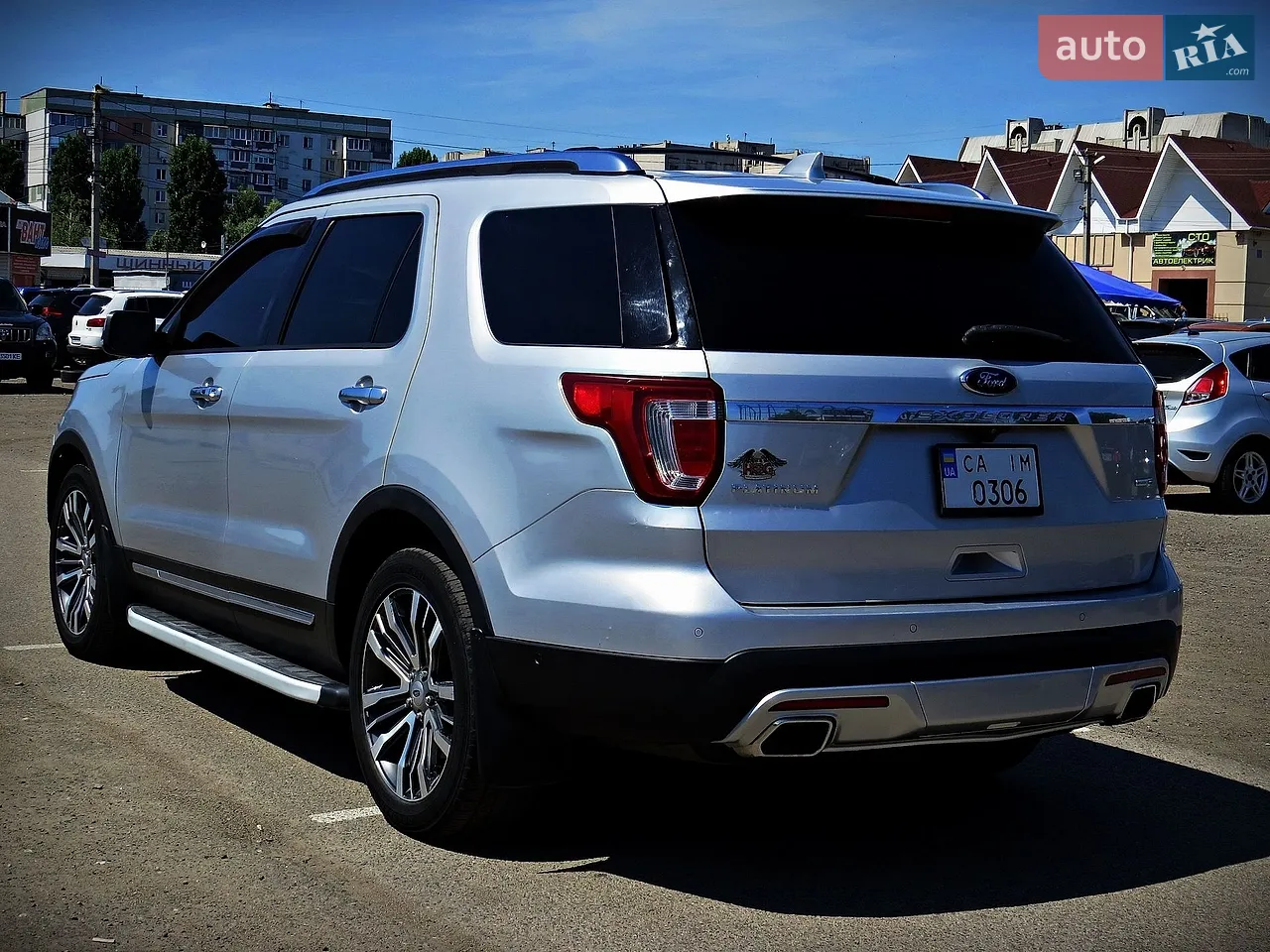2017 Ford Explorer - мініатюра 4