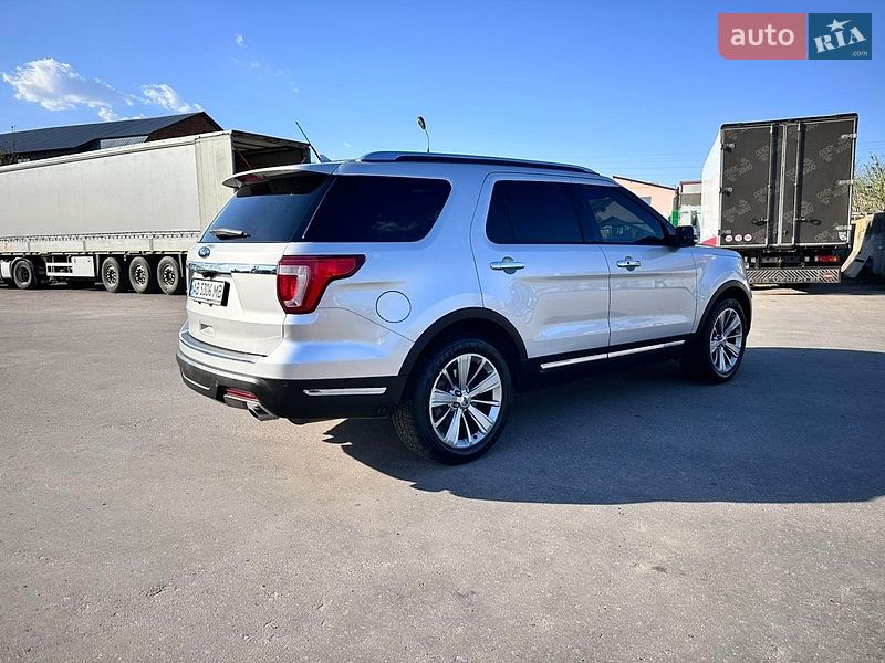 Позашляховик / Кросовер Ford Explorer 2018 в Вінниці