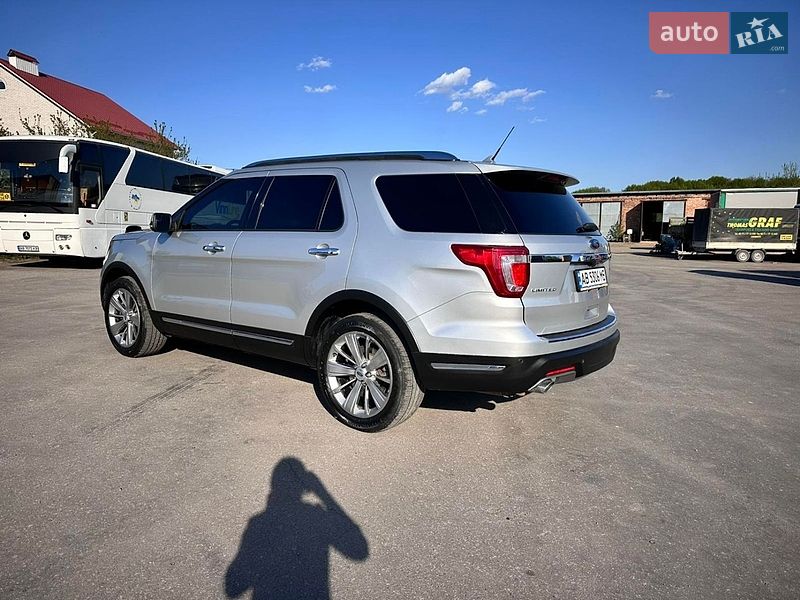 Позашляховик / Кросовер Ford Explorer 2018 в Вінниці