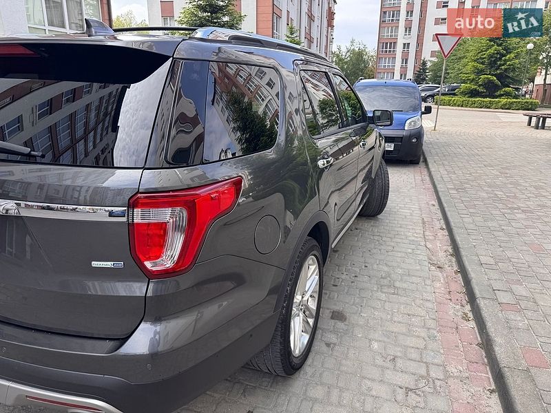 Внедорожник / Кроссовер Ford Explorer 2016 в Ивано-Франковске