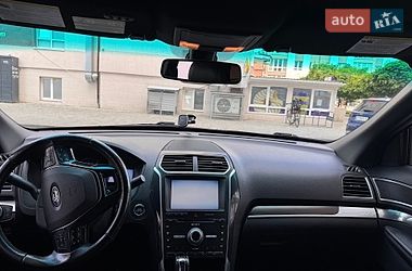 Внедорожник / Кроссовер Ford Explorer 2016 в Ивано-Франковске