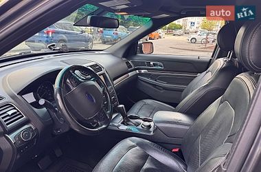 Внедорожник / Кроссовер Ford Explorer 2016 в Ивано-Франковске
