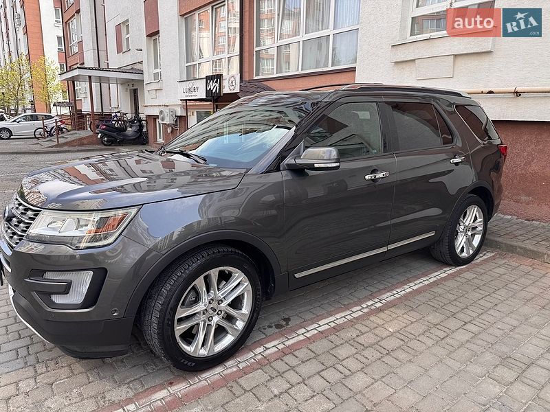 Внедорожник / Кроссовер Ford Explorer 2016 в Ивано-Франковске