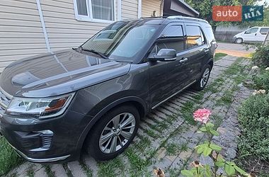 Внедорожник / Кроссовер Ford Explorer 2018 в Чечельнике