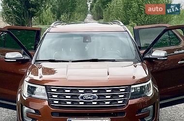 Ford Explorer  2016
