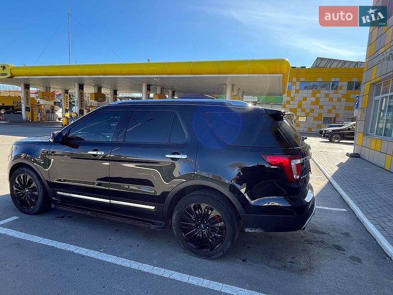 Внедорожник / Кроссовер Ford Explorer 2016 в Киеве