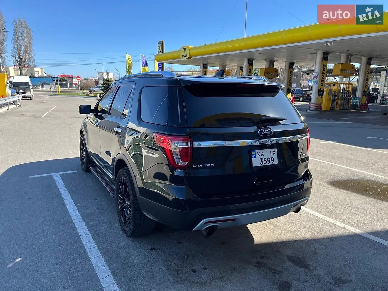 2016 Ford Explorer - мініатюра 4
