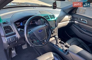 Внедорожник / Кроссовер Ford Explorer 2016 в Киеве