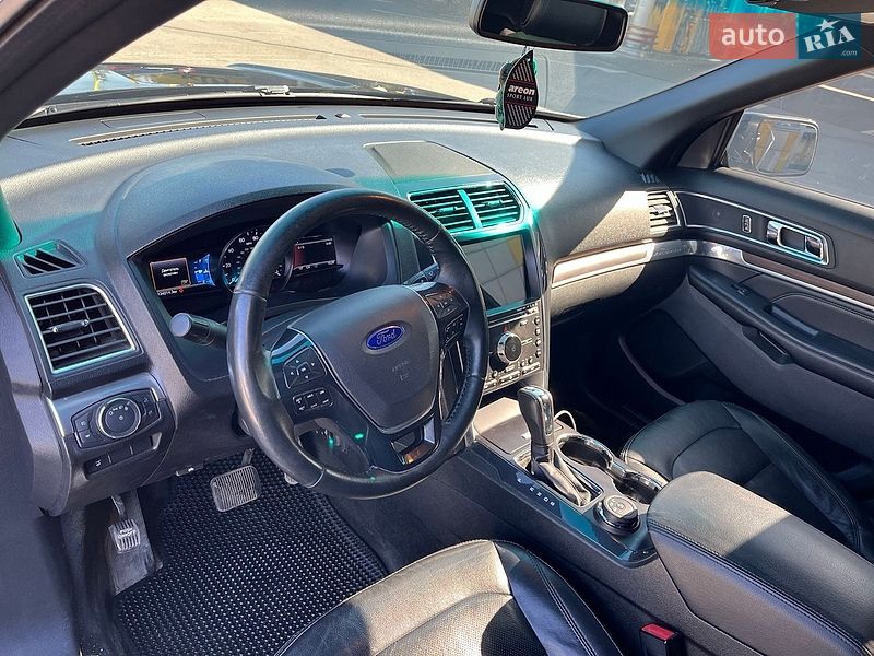 Внедорожник / Кроссовер Ford Explorer 2016 в Киеве