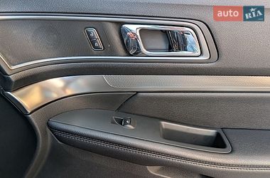 Позашляховик / Кросовер Ford Explorer 2018 в Одесі