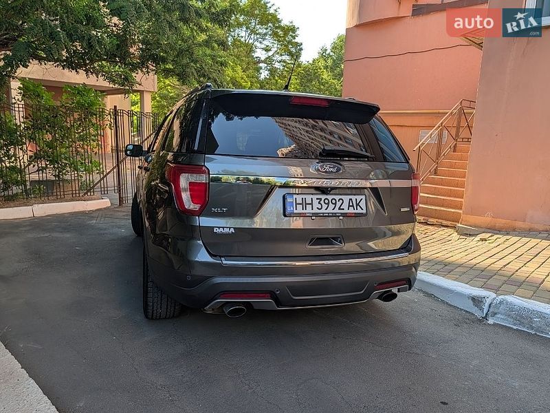 Позашляховик / Кросовер Ford Explorer 2018 в Одесі