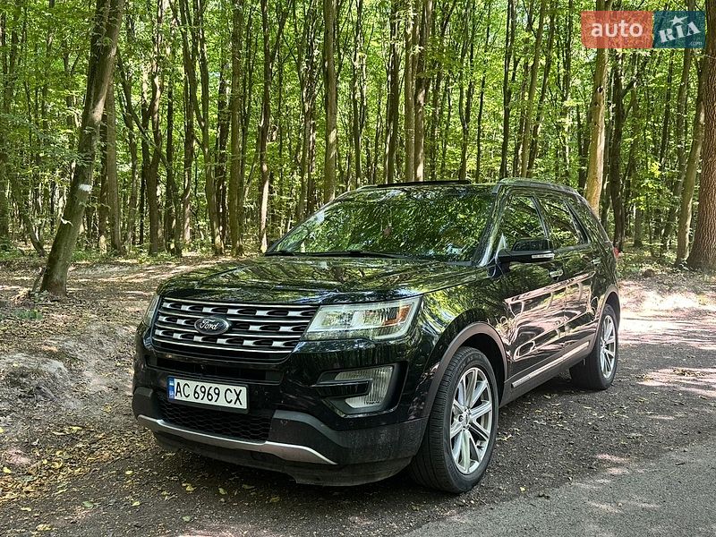 Внедорожник / Кроссовер Ford Explorer 2017 в Луцке