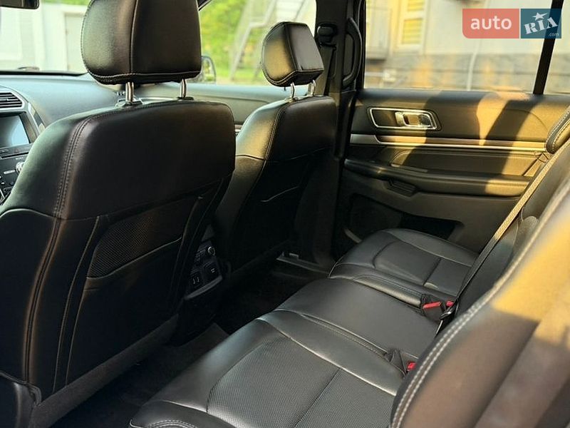 Внедорожник / Кроссовер Ford Explorer 2017 в Лубнах