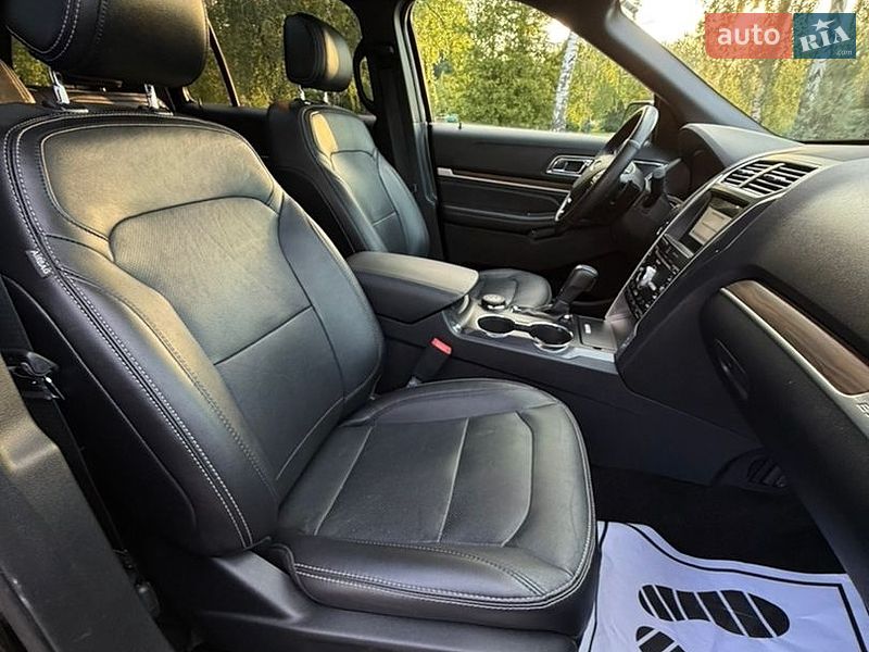 Внедорожник / Кроссовер Ford Explorer 2017 в Лубнах