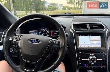 Внедорожник / Кроссовер Ford Explorer 2017 в Лубнах