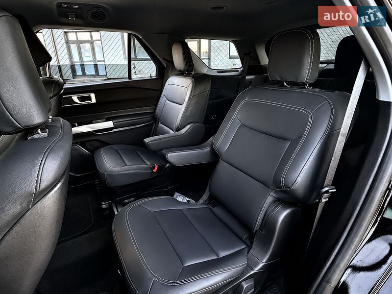 Позашляховик / Кросовер Ford Explorer 2021 в Рівному