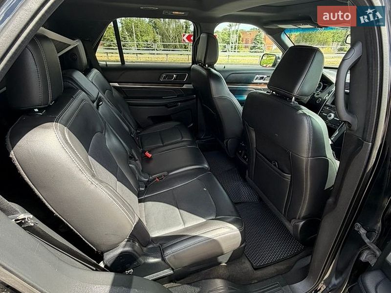 Внедорожник / Кроссовер Ford Explorer 2017 в Чернигове