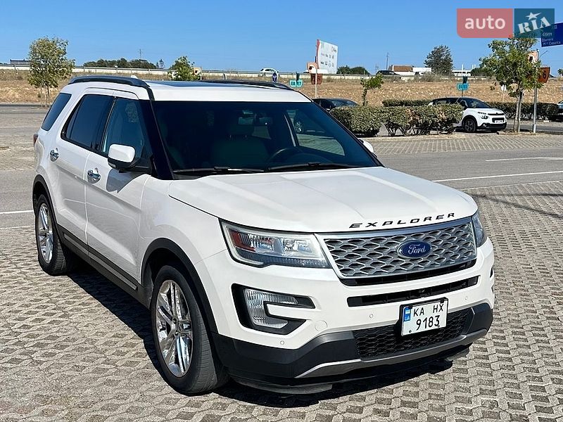 Внедорожник / Кроссовер Ford Explorer 2016 в Киеве