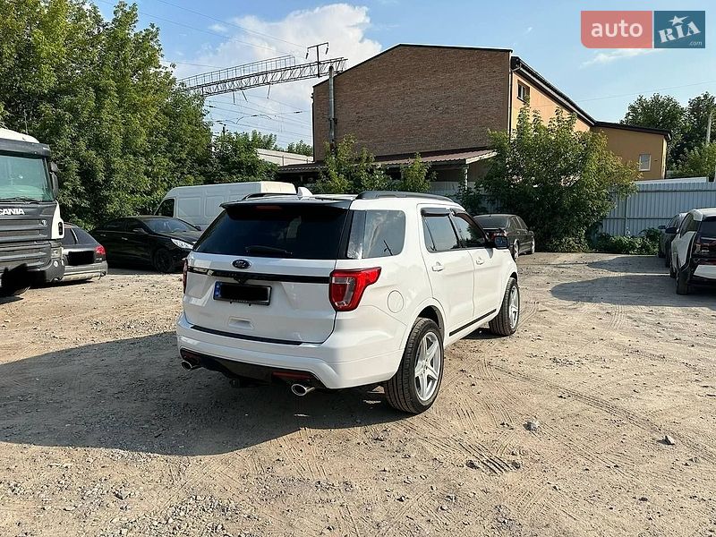 Позашляховик / Кросовер Ford Explorer 2015 в Вінниці