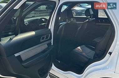 Позашляховик / Кросовер Ford Explorer 2015 в Вінниці