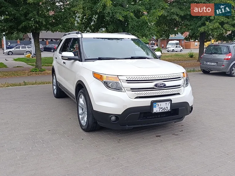 Ford Explorer