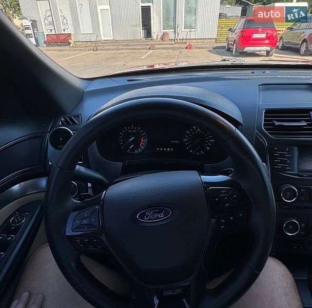 Позашляховик / Кросовер Ford Explorer 2017 в Вінниці фото 33 Позашляховик / Кросовер Ford Explorer 2017 в Вінниці
