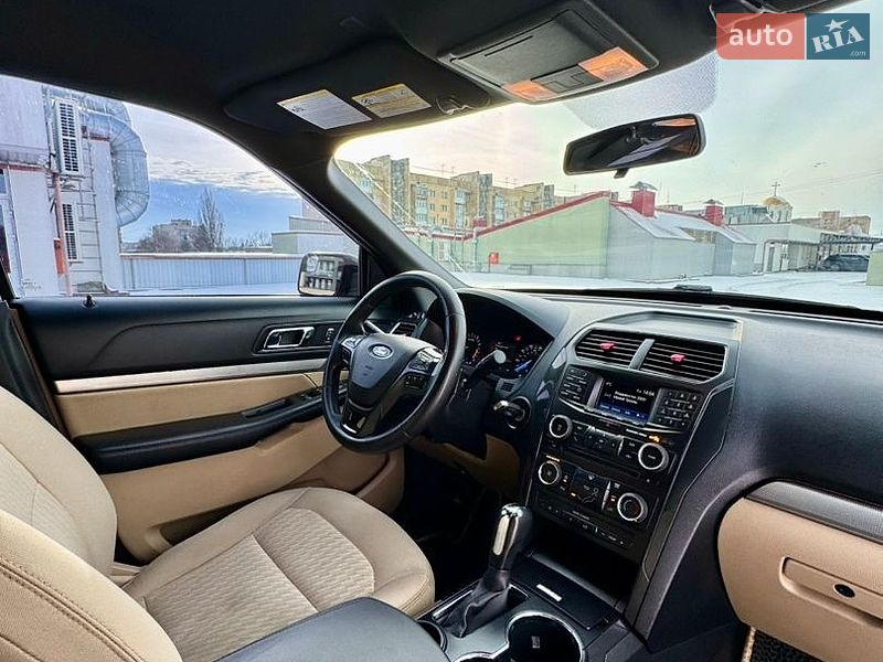Позашляховик / Кросовер Ford Explorer 2017 в Вінниці фото 42 Позашляховик / Кросовер Ford Explorer 2017 в Вінниці
