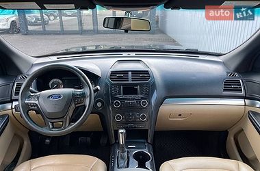 Внедорожник / Кроссовер Ford Explorer 2015 в Киеве фото 13 Внедорожник / Кроссовер Ford Explorer 2015 в Киеве