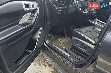 Позашляховик / Кросовер Ford Explorer 2019 в Чернівцях