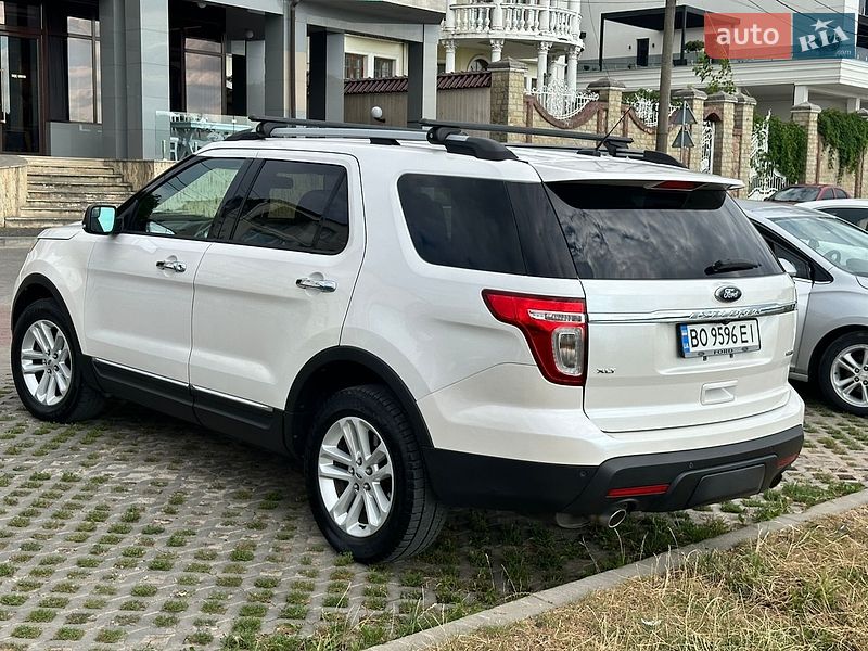 Позашляховик / Кросовер Ford Explorer 2013 в Тернополі