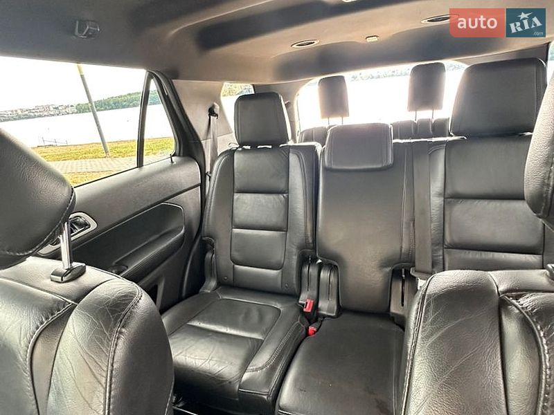 Позашляховик / Кросовер Ford Explorer 2013 в Тернополі