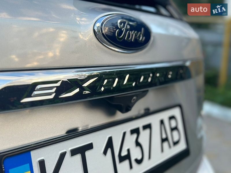 Внедорожник / Кроссовер Ford Explorer 2016 в Хмельницком