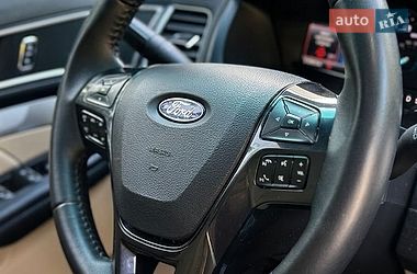 Внедорожник / Кроссовер Ford Explorer 2016 в Хмельницком