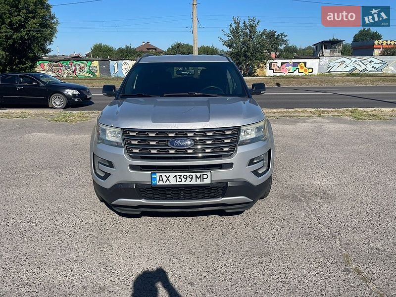 Внедорожник / Кроссовер Ford Explorer