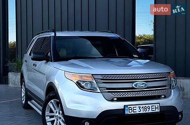 Позашляховик / Кросовер Ford Explorer 2015 в Первомайську