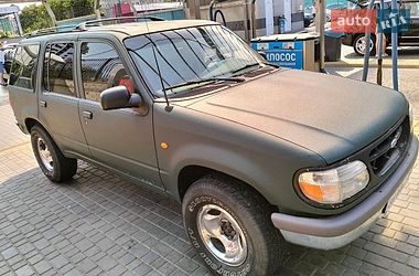 Внедорожник / Кроссовер Ford Explorer 1996 в Харькове