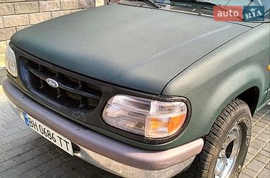 Внедорожник / Кроссовер Ford Explorer 1996 в Харькове