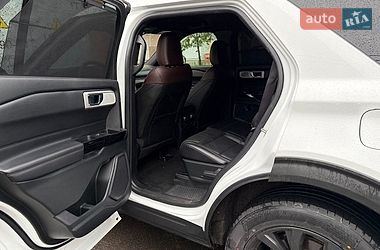 Позашляховик / Кросовер Ford Explorer 2022 в Львові