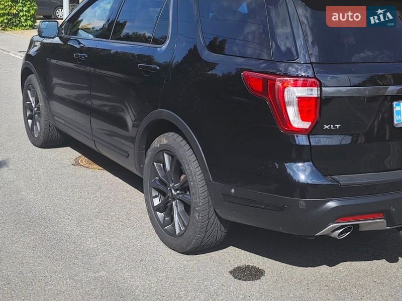 Внедорожник / Кроссовер Ford Explorer 2018 в Киеве