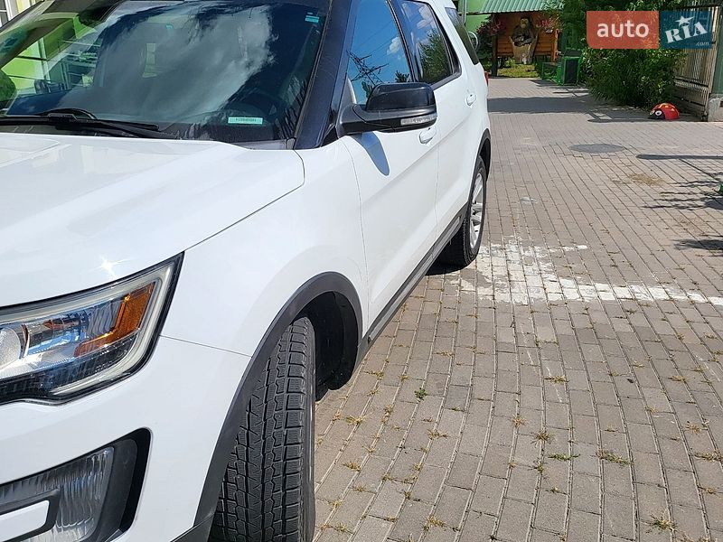 Внедорожник / Кроссовер Ford Explorer 2017 в Виннице