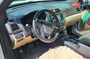 Внедорожник / Кроссовер Ford Explorer 2017 в Виннице