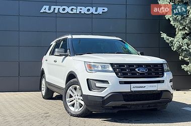 Ford Explorer  2016