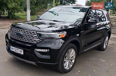 Ford Explorer  2021