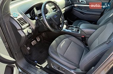 Позашляховик / Кросовер Ford Explorer 2018 в Києві