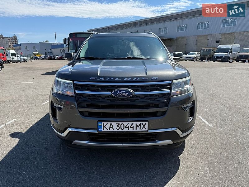 Позашляховик / Кросовер Ford Explorer 2018 в Києві