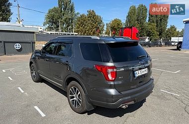 Позашляховик / Кросовер Ford Explorer 2018 в Києві