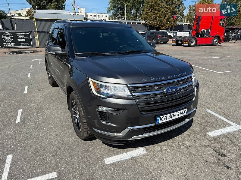 Позашляховик / Кросовер Ford Explorer 2018 в Києві
