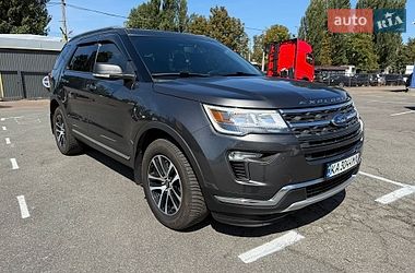 Позашляховик / Кросовер Ford Explorer 2018 в Києві
